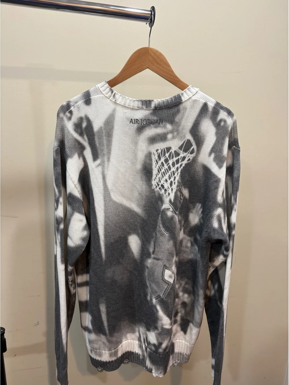 Men’s Medium Air Jordan Knit Sweater | HQ1635-133